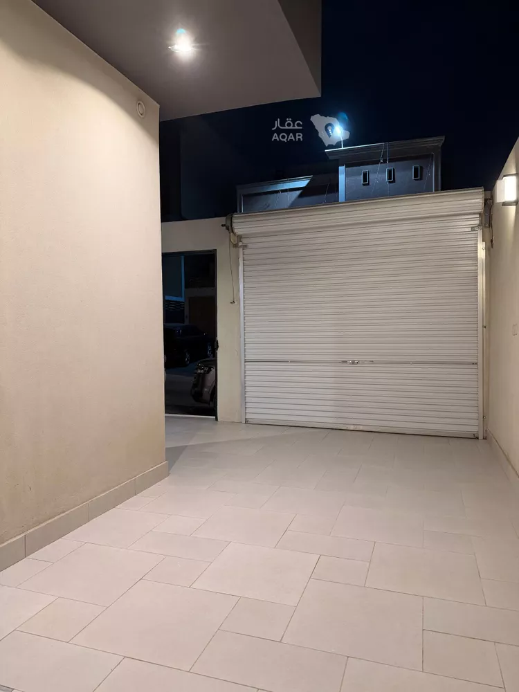 فيلا للبيع في شارع جنيدة, حي الياسمين, مدينة الرياض, منطقة الرياض صورة 3