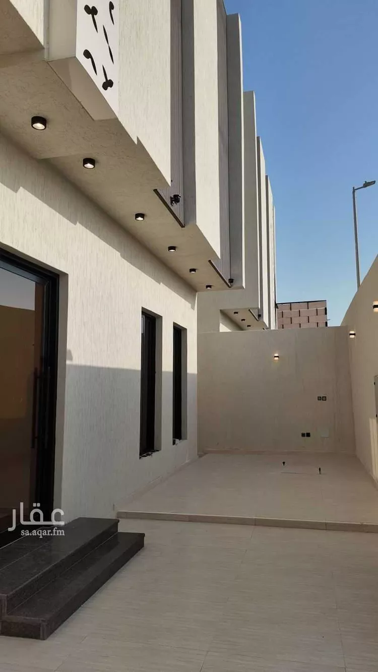 فيلا للبيع في شارع الكرامه, حي الصواري, مدينة الخبر, المنطقة الشرقية صورة 2