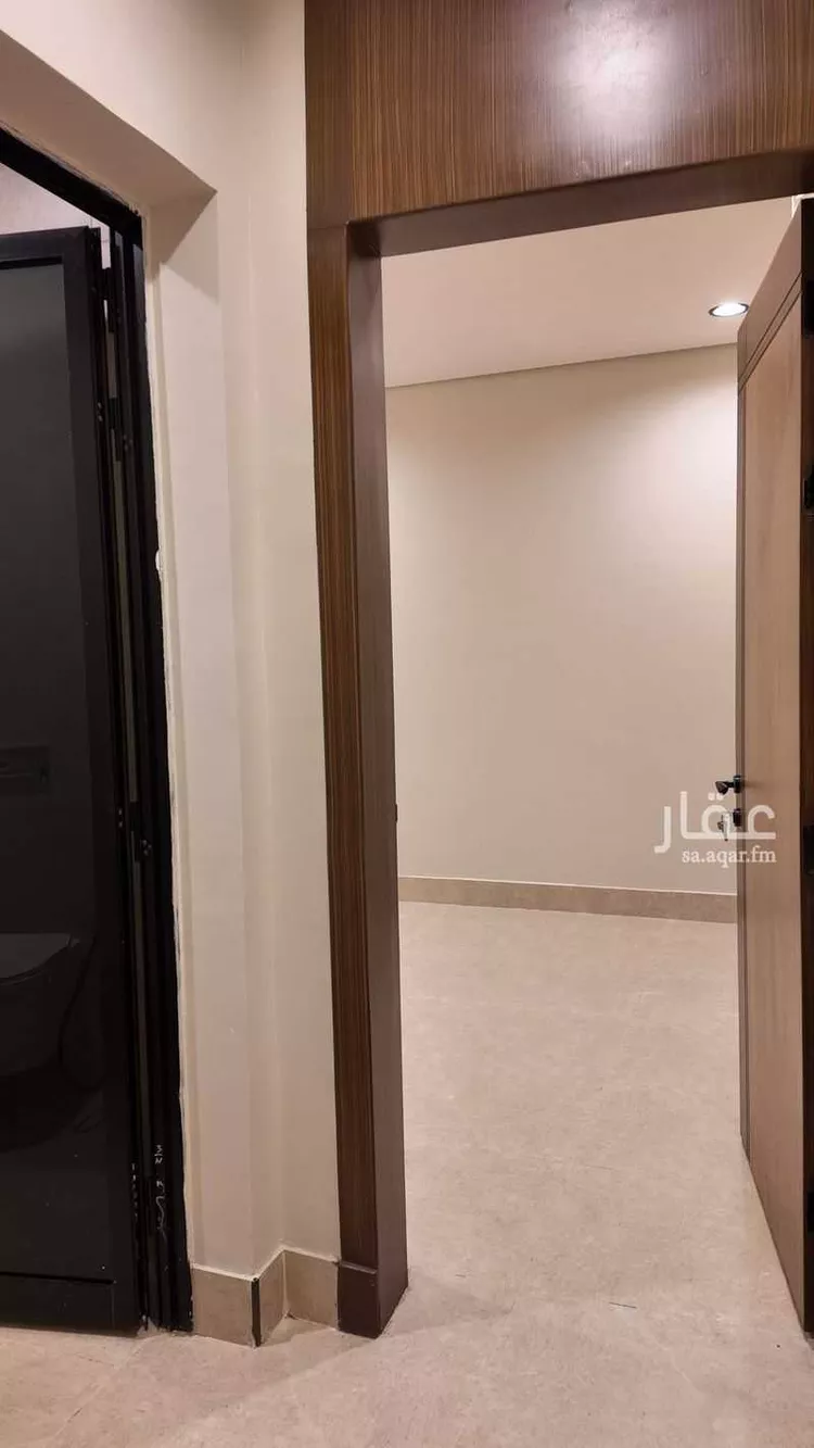 شقة للإيجار في شارع مدائن صالح, حي الحمراء, مدينة الخبر, المنطقة الشرقية 6