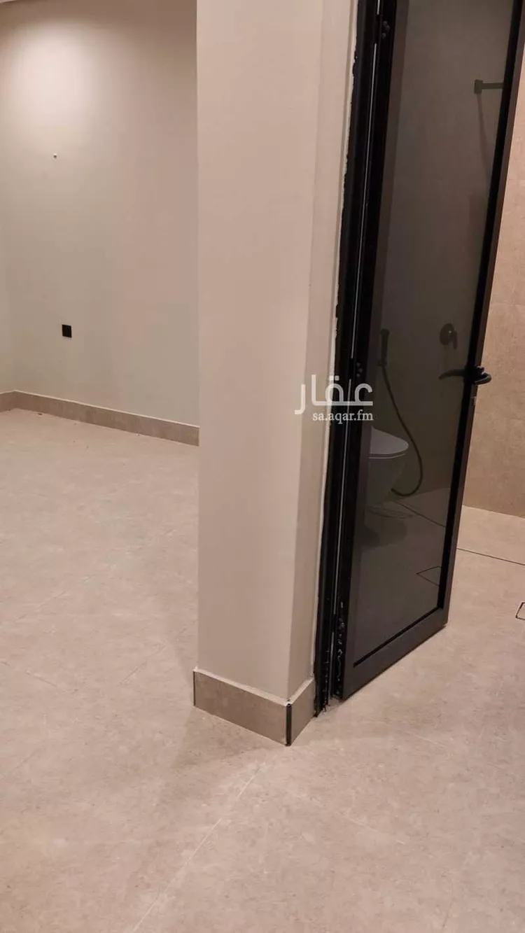 شقة للإيجار في شارع مدائن صالح, حي الحمراء, مدينة الخبر, المنطقة الشرقية 14