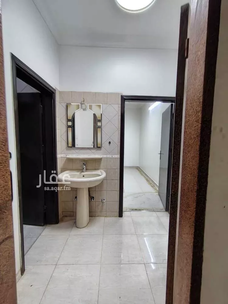 شقة للإيجار في شارع علي بن سعادة, حي قرطبة, مدينة الرياض, منطقة الرياض صورة 2