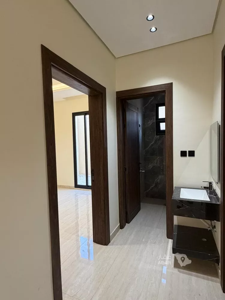 دور للبيع في شارع أسيد بن الخضير, حي الفاروق, مدينة الرياض, منطقة الرياض 10