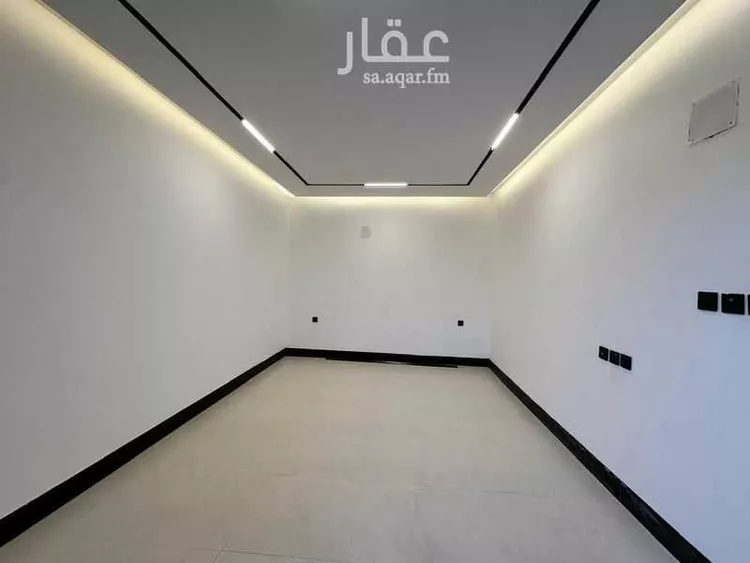فيلا للبيع في شارع وادي الساحل, حي الرمال, مدينة الرياض, منطقة الرياض 6