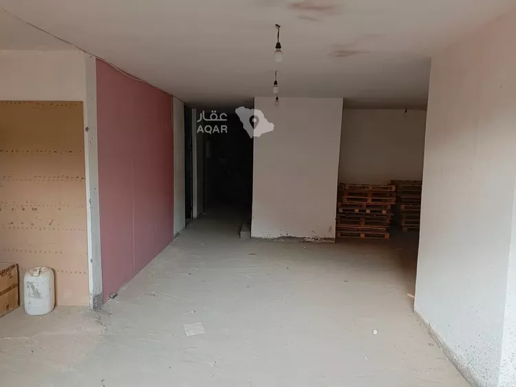 Warehouse for Rent in Medina Bani Dhafar صورة 4