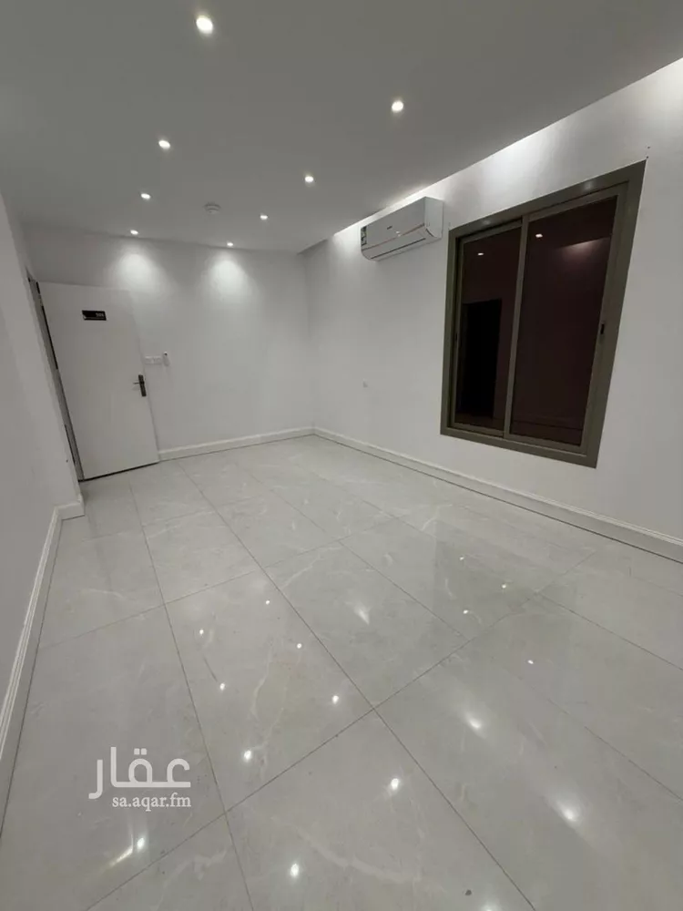 شقة للإيجار في شارع خالد بن الوليد الفرعي, حي غرناطة, مدينة الرياض, منطقة الرياض