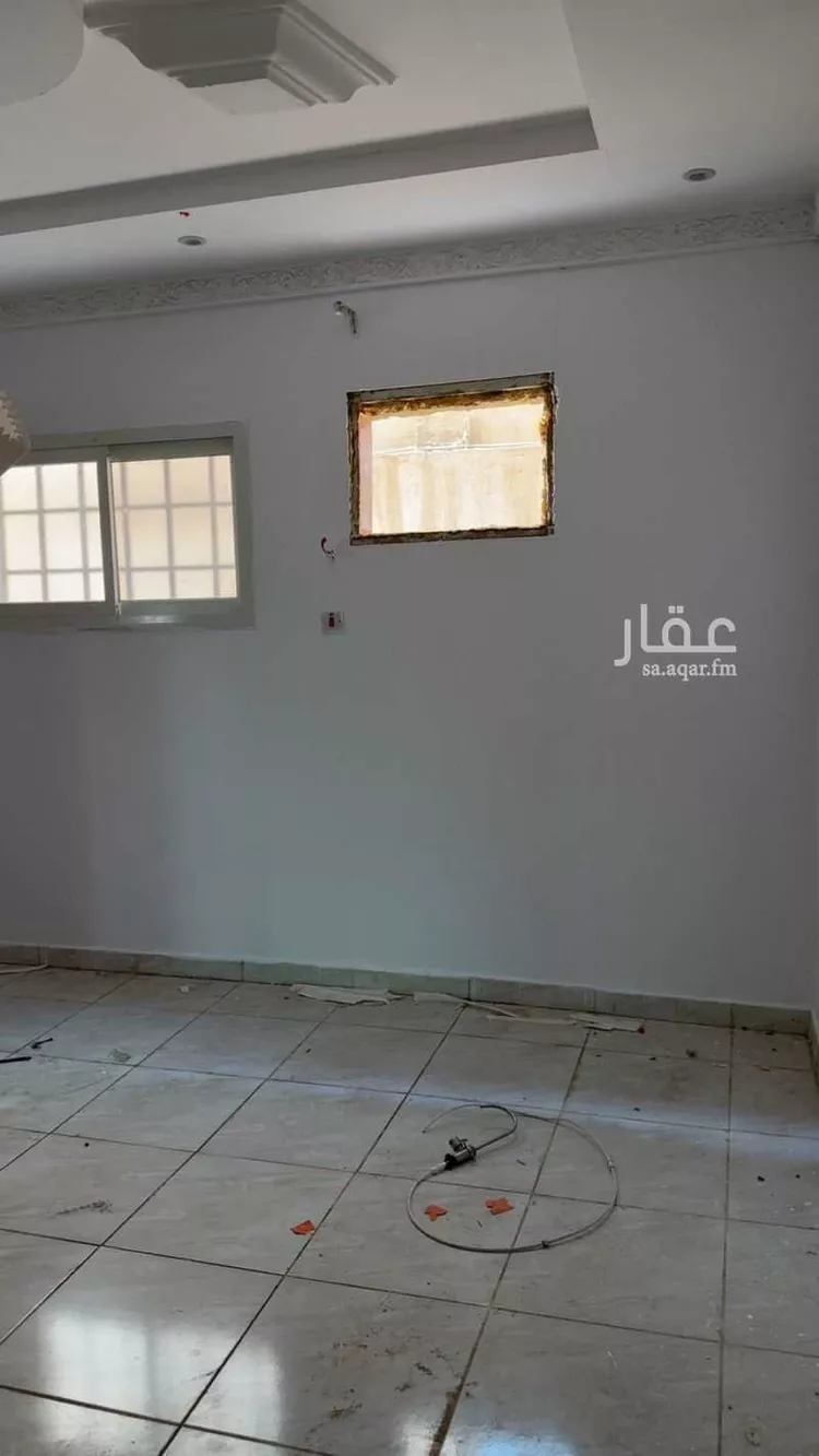 Floor for Rent in Riyadh Ad Dar Al Baida