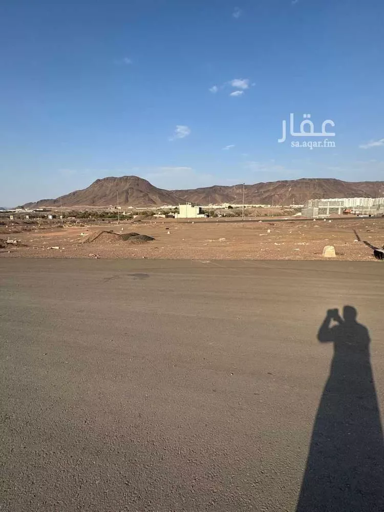أرض للبيع في شارع علي ابن سليمان المرادي القرطبي الشافعي, حي أبوكبير, مدينة المدينة المنورة