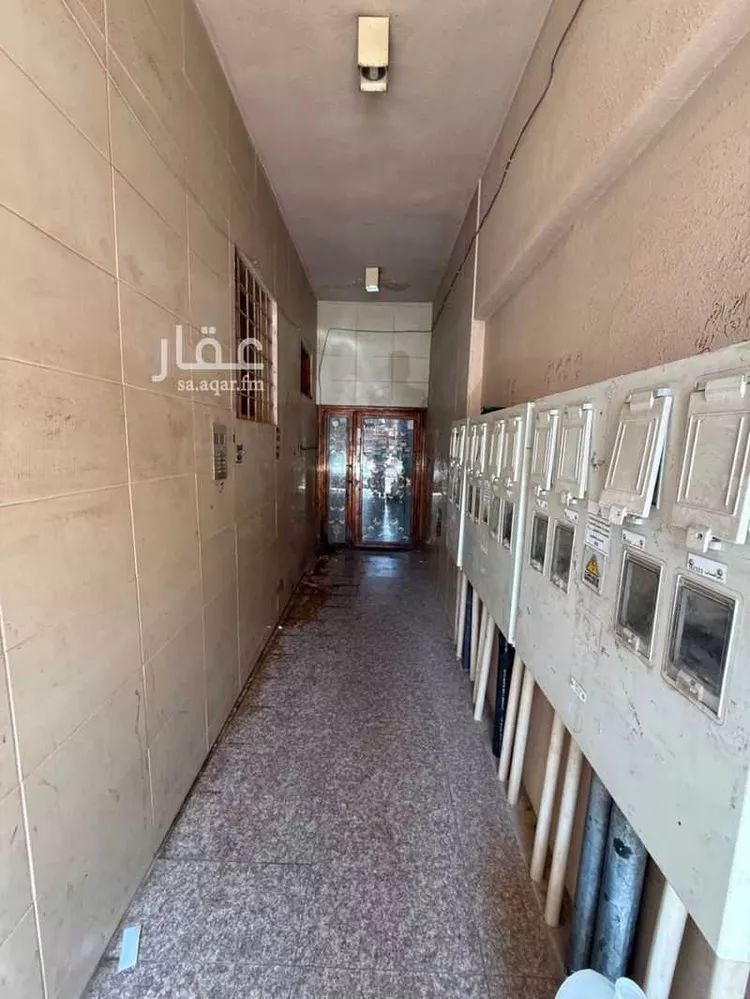 عمارة للبيع في الشارع السابع عشر ، حي الثقبة ، الخبر ، الخبر صورة 5
