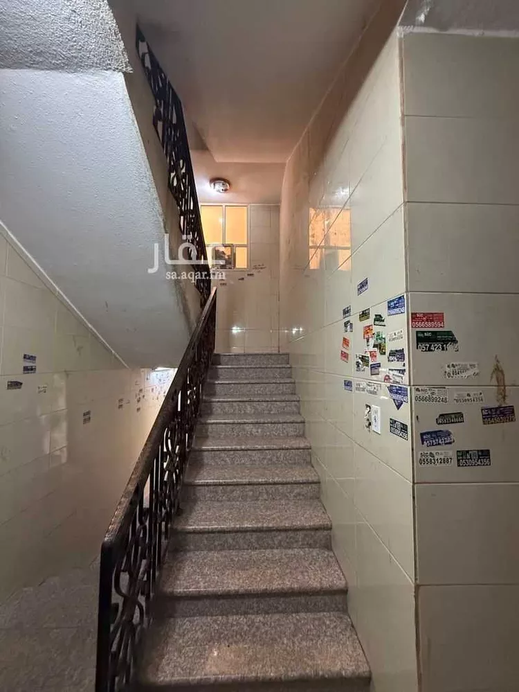 عمارة للبيع في شارع بريدة, حي الثقبة, مدينة الخبر, المنطقة الشرقية صورة 3