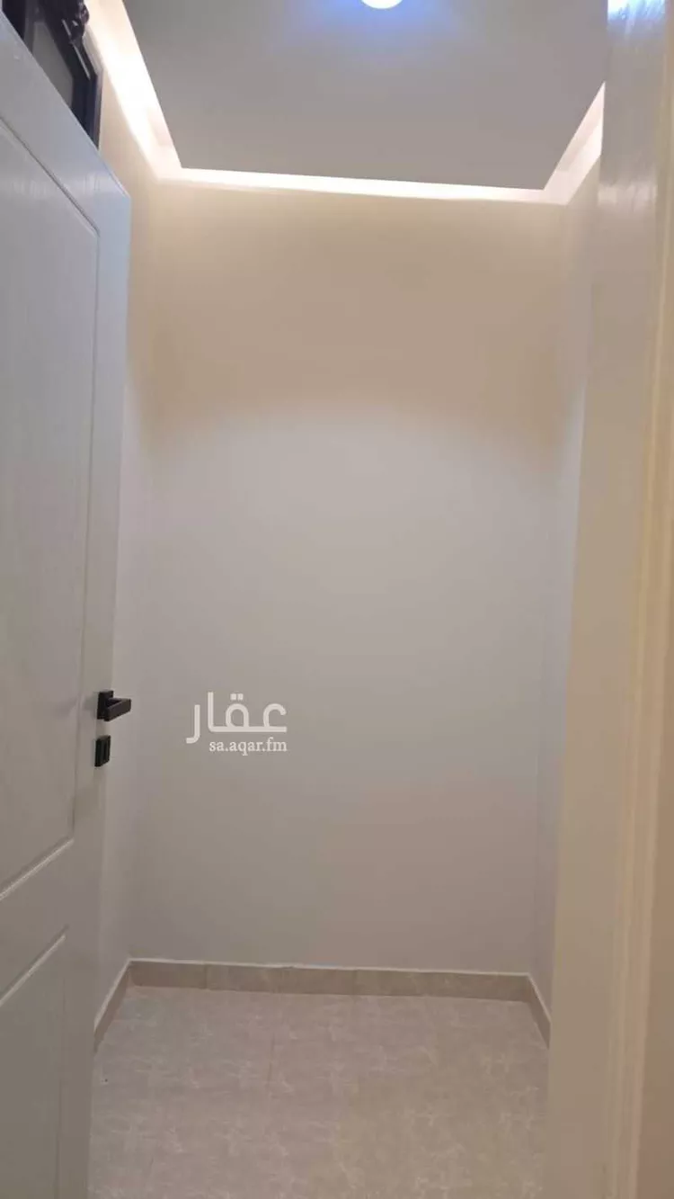 شقة للبيع في شارع محمد الدمياطي ، حي المنصورية ، عرعر ، منطقة الحدود الشمالية 8