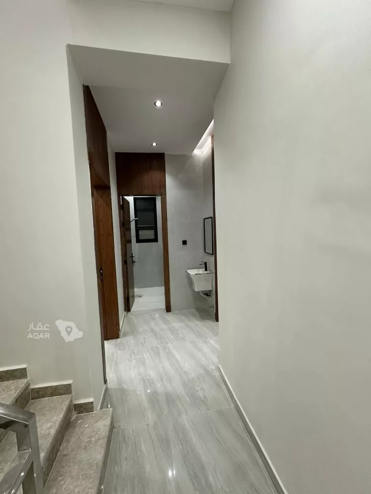 فيلا للإيجار في شارع فاطمه البغداديه, حي طيبة, مدينة الرياض, منطقة الرياض صورة 5