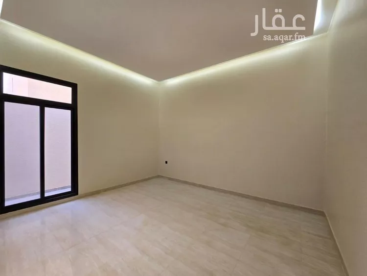 Floor for Sale in Riyadh Dirab 6