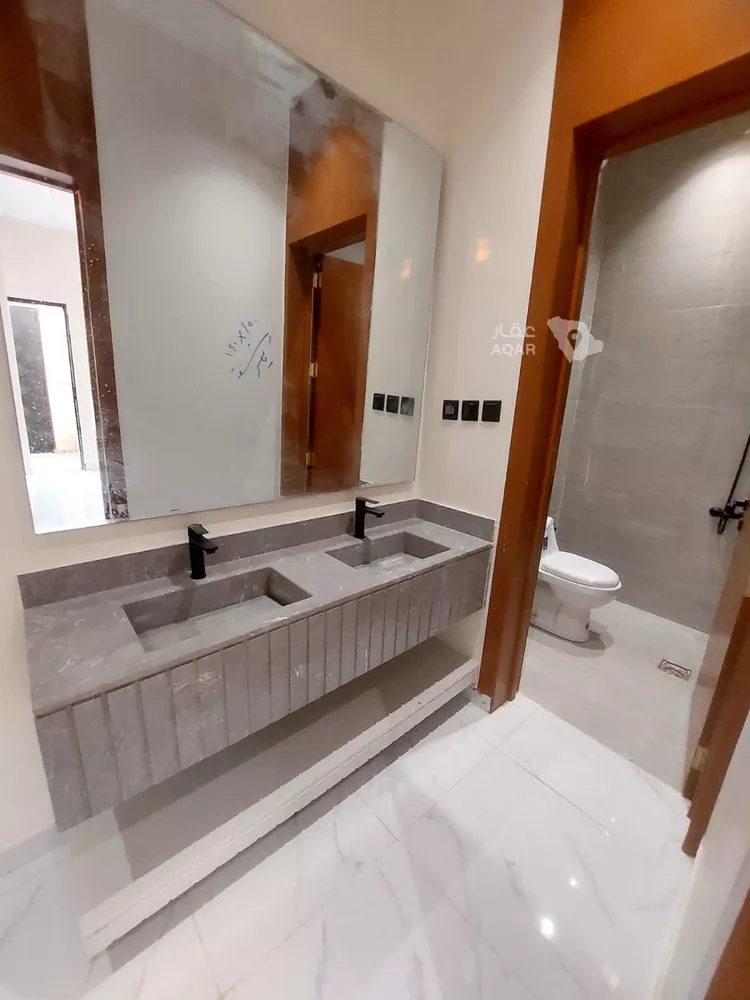 Villa for Sale in Riyadh Taiba 2