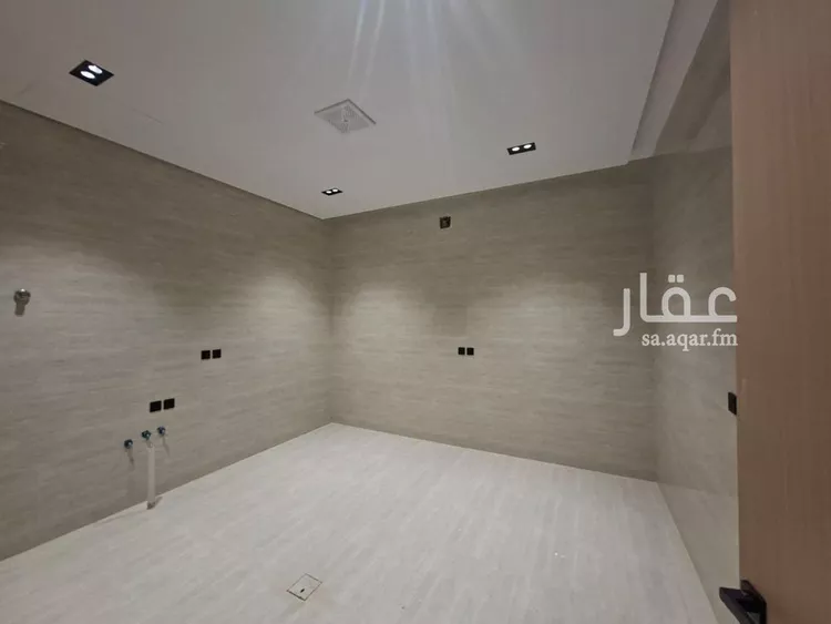 دور للبيع في شارع مؤيد الدين الحارثي, حي طويق, مدينة الرياض, منطقة الرياض 9