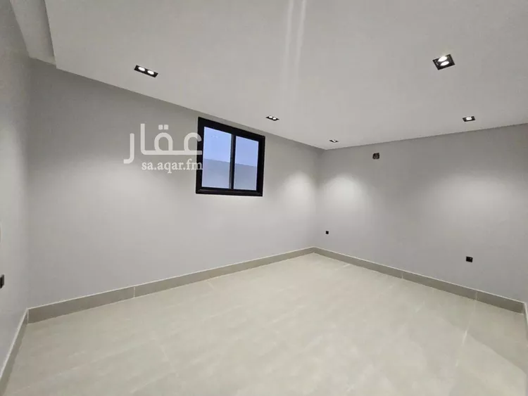 فيلا للبيع في شارع عبدالعزيز القاضي, حي عكاظ, مدينة الرياض, منطقة الرياض صورة 3