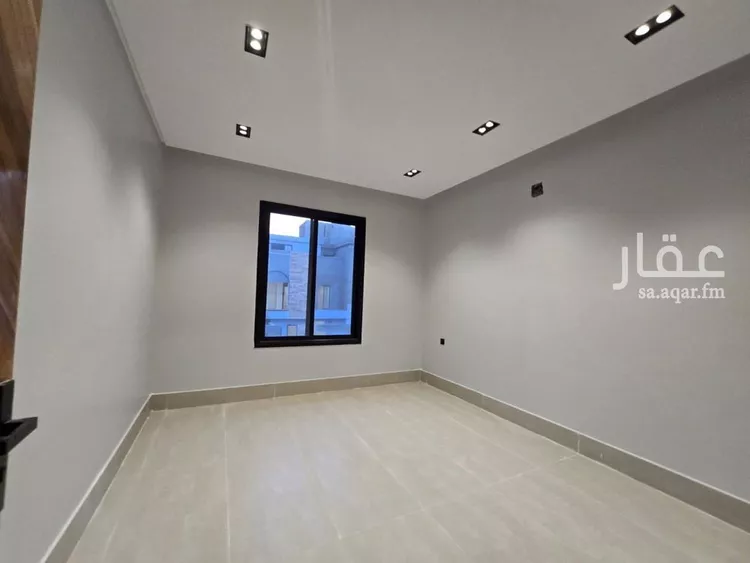 فيلا للبيع في شارع عبدالعزيز القاضي, حي عكاظ, مدينة الرياض, منطقة الرياض 6