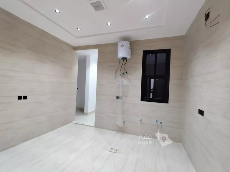 Floor for Sale in Riyadh Taiba 8