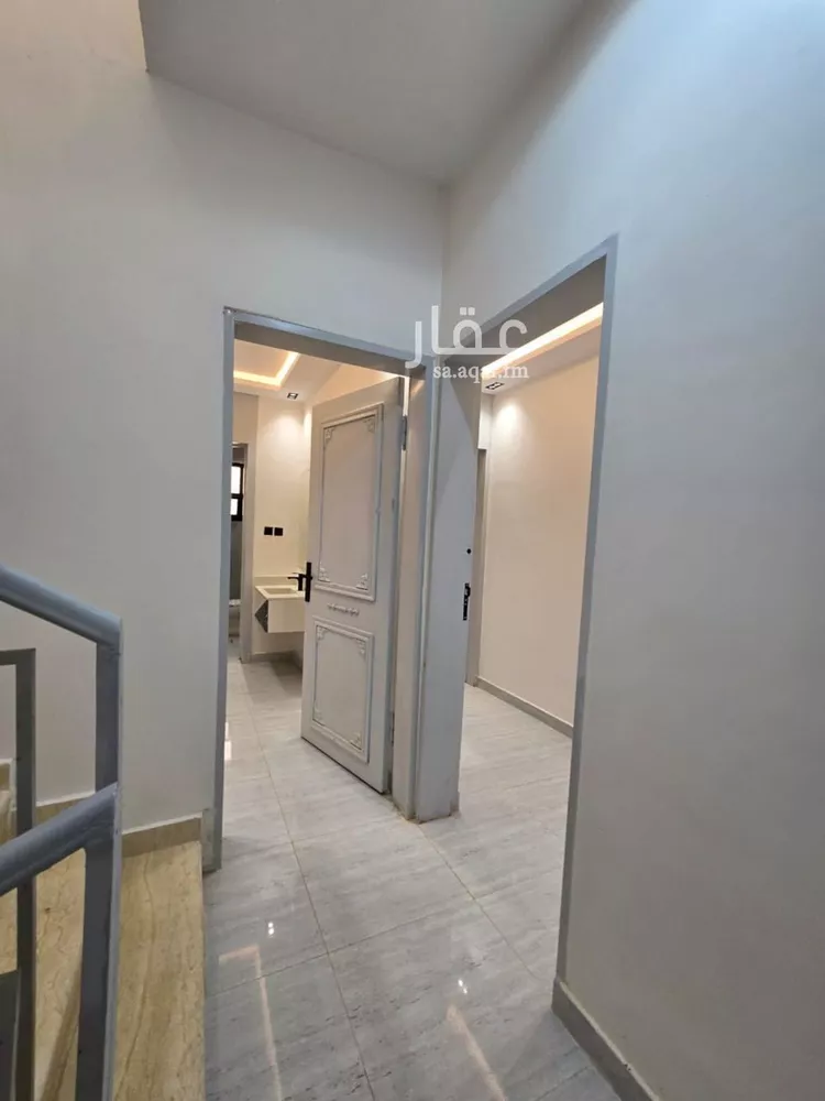 Floor for Sale in Riyadh Badr 6