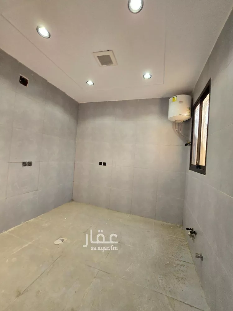 شقة للبيع في شارع عبدالله بافقيه الحضرمي, حي عكاظ, مدينة الرياض, منطقة الرياض 10