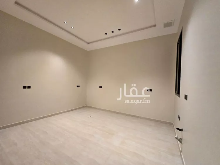 Floor for Sale in Riyadh Dirab 7