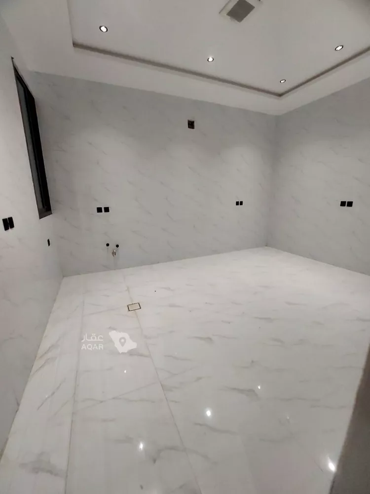 Villa for Sale in Riyadh Taiba 3