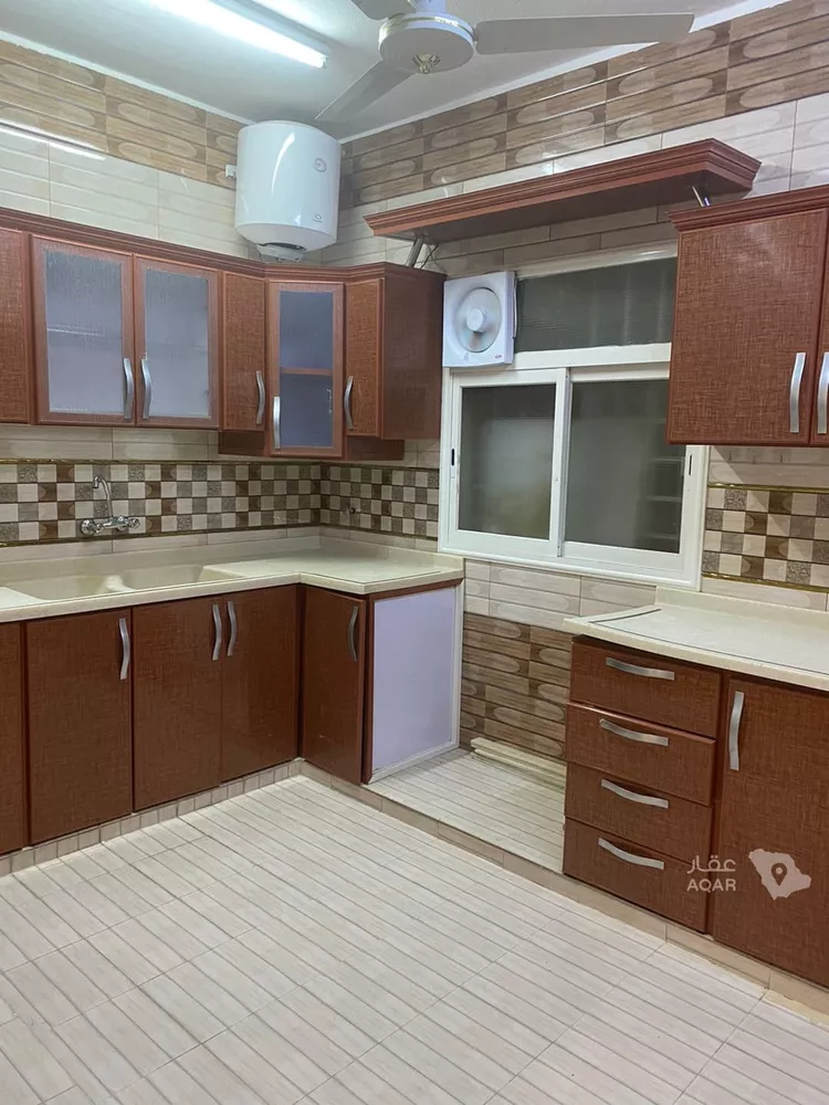 شقة للإيجار في شارع جبل هندي ، حي المحالة ، أبها ، منطقة عسير صورة 2