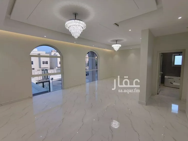 فيلا للبيع في شارع الشعله, حي البحيرة, مدينة الخبر, المنطقة الشرقية صورة 2