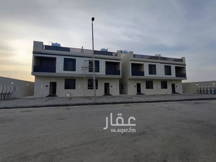 شقة للبيع في شارع 30ز, حي الصواري, مدينة الخبر, المنطقة الشرقية صورة 2
