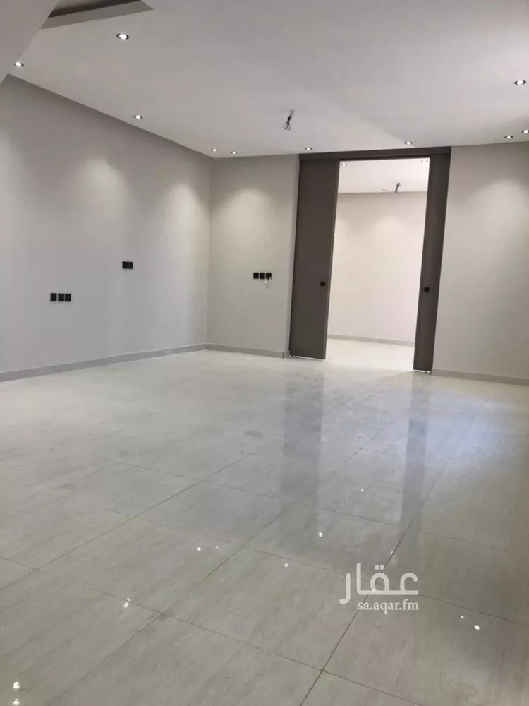 فيلا للبيع في شارع التآخي, حي العقيق, مدينة الخبر, المنطقة الشرقية صورة 4