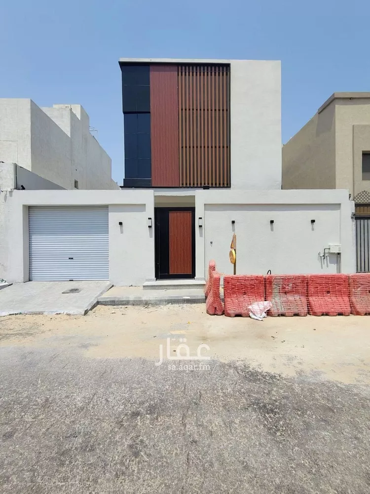 Villa for Sale in Al Khobar Al Amwaj