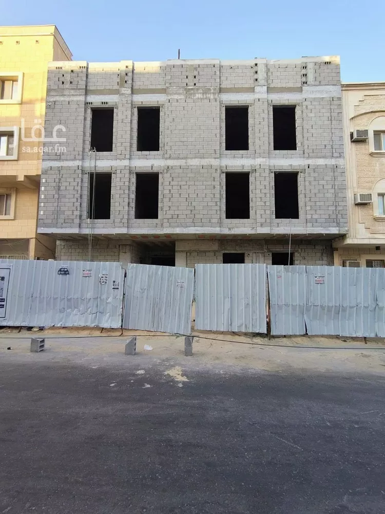 عمارة للبيع في شارع حائل, حي الثقبة, مدينة الخبر, المنطقة الشرقية صورة 2