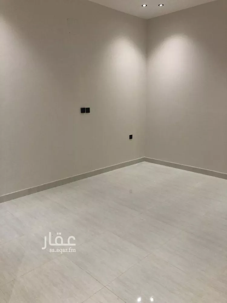 فيلا للبيع في شارع التآخي, حي العقيق, مدينة الخبر, المنطقة الشرقية صورة 2