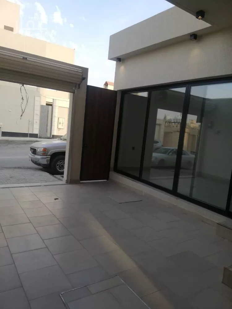 فيلا للبيع في شارع جبل الأحدب, حي الحزم, مدينة الرياض, منطقة الرياض 11