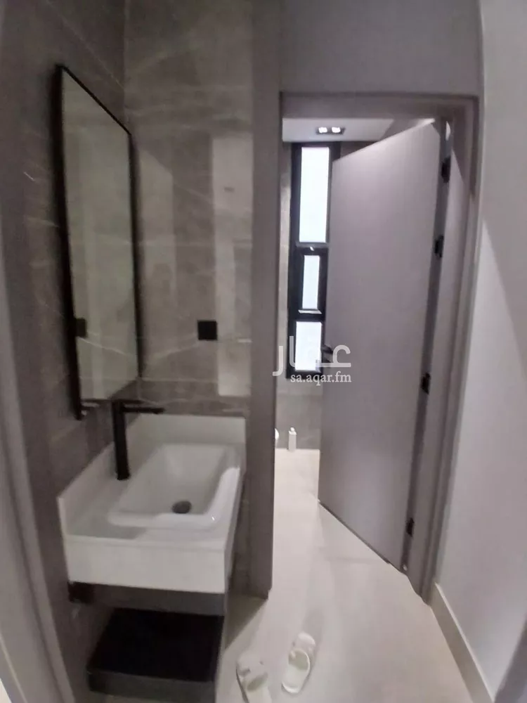 Villa for Sale in Riyadh Tuwaiq 18