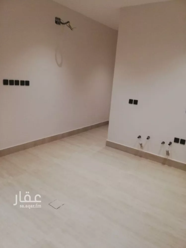 فيلا للبيع في شارع جبل الأحدب, حي الحزم, مدينة الرياض, منطقة الرياض 21