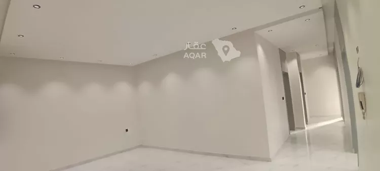Floor for Sale in Riyadh Tuwaiq