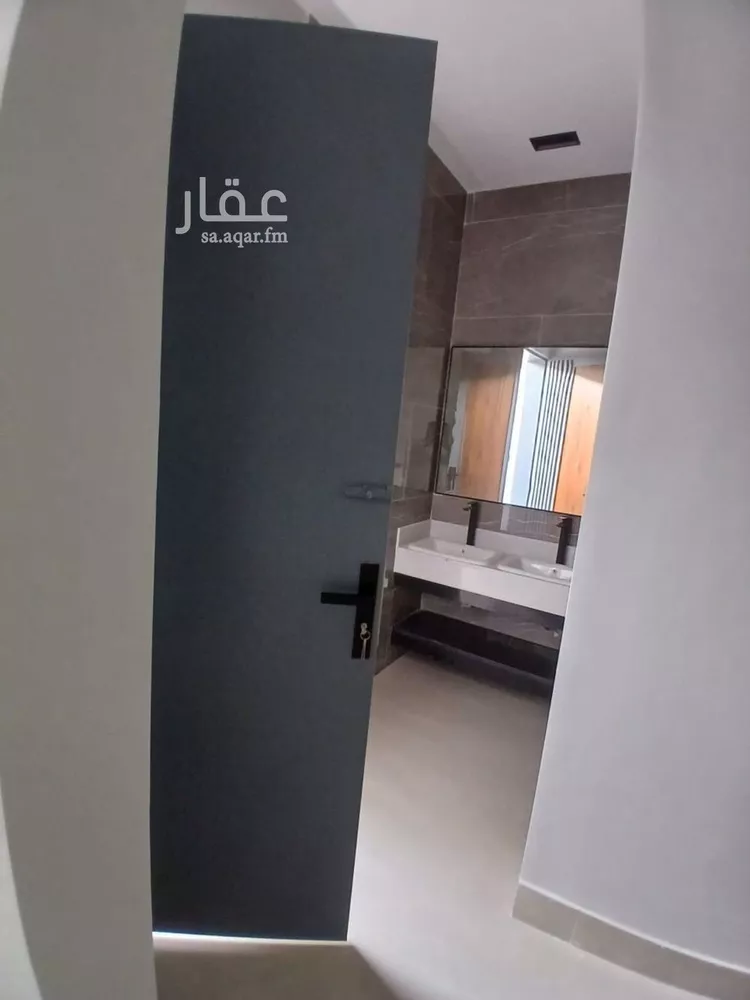 Villa for Sale in Riyadh Tuwaiq 20