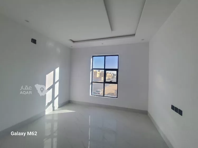 دور للبيع في شارع مؤيد الدين الحارثي, حي طويق, مدينة الرياض, منطقة الرياض 7
