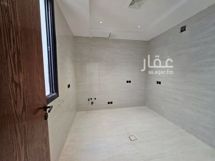Floor for Sale in Riyadh Tuwaiq صورة 2