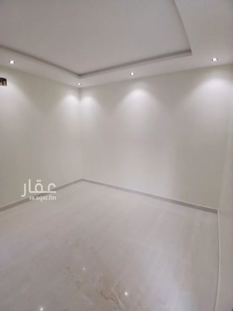 دور للبيع في شارع الذهبي, حي طيبة, مدينة الرياض, منطقة الرياض 14