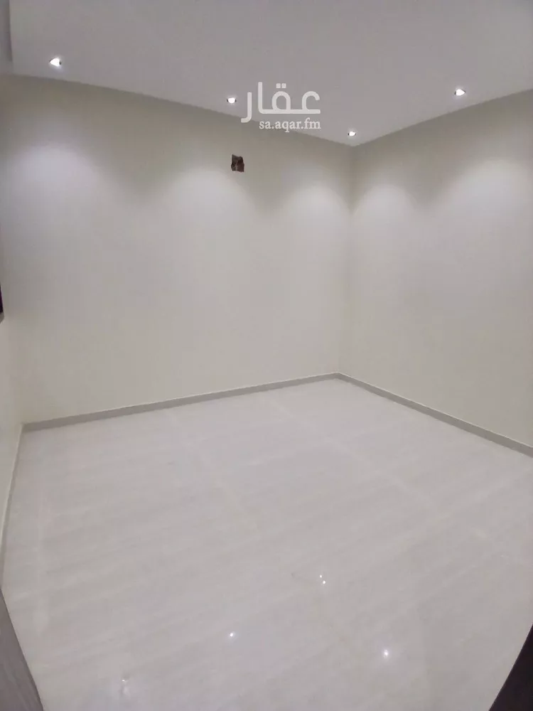 دور للبيع في شارع الذهبي, حي طيبة, مدينة الرياض, منطقة الرياض 22