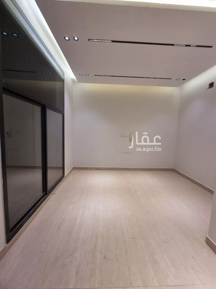 شقة للبيع في شارع عبيدالله الهذلي, حي عكاظ, مدينة الرياض, منطقة الرياض صورة 3
