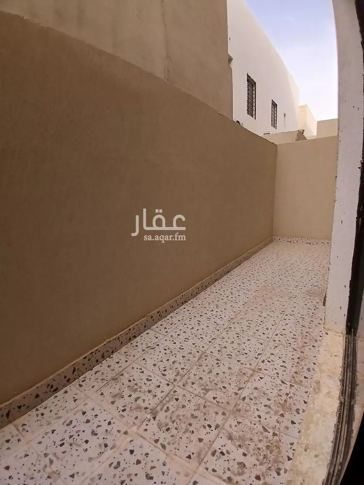 شقة للبيع في شارع حميد الطويل, حي عكاظ, مدينة الرياض, منطقة الرياض صورة 5