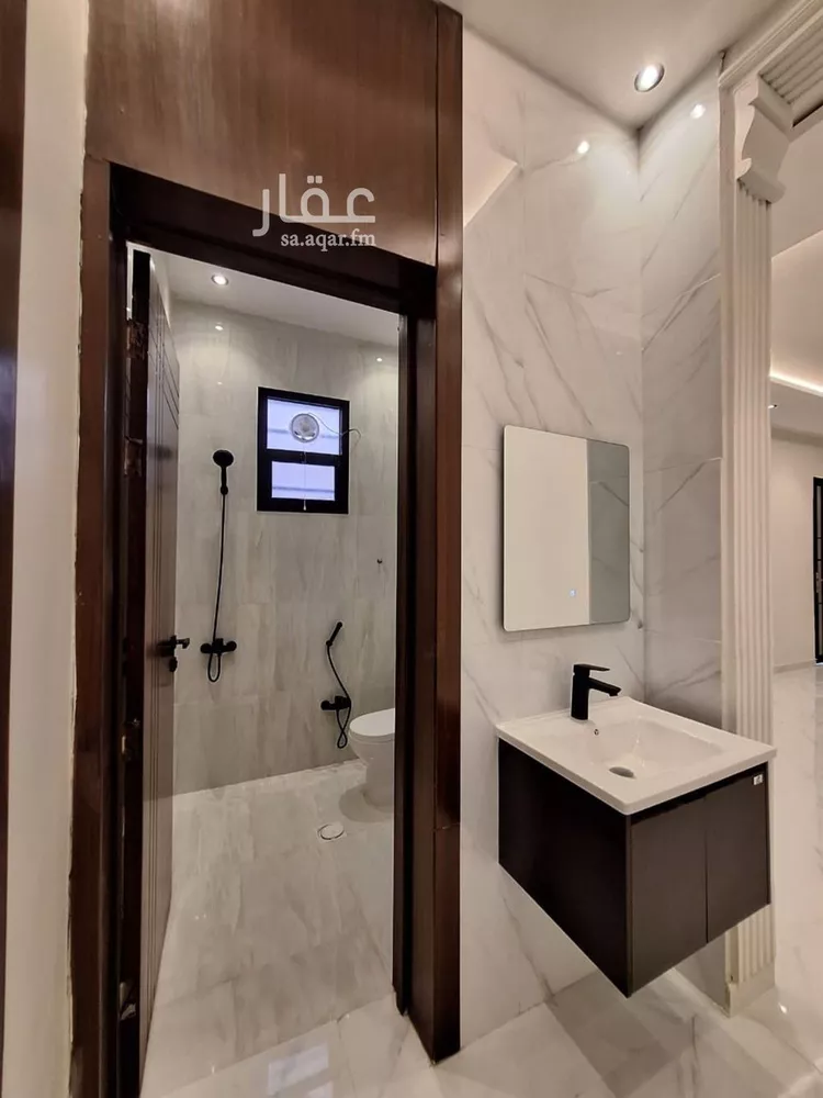 دور للبيع في شارع الزايد, حي طيبة, مدينة الرياض, منطقة الرياض 7