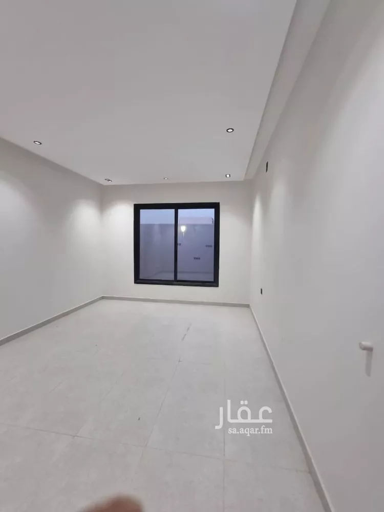 شقة للبيع في شارع حميد الطويل, حي عكاظ, مدينة الرياض, منطقة الرياض 7