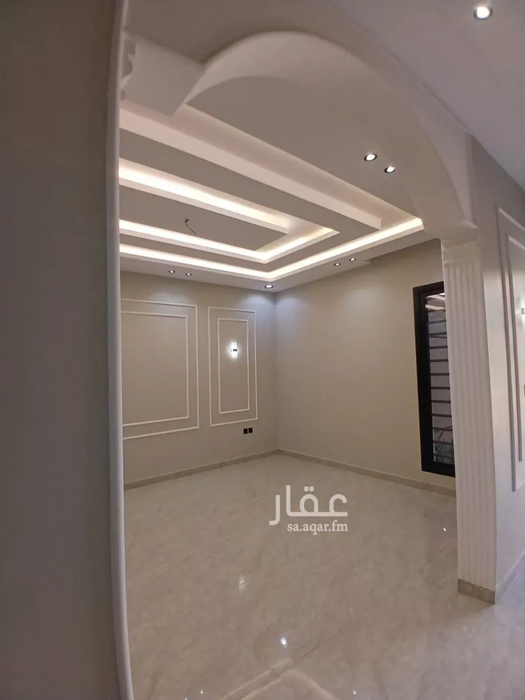 دور للبيع في شارع ديراب, حي عكاظ, مدينة الرياض, منطقة الرياض 13