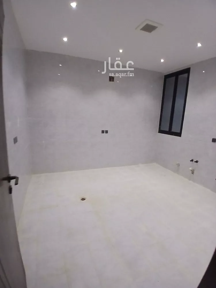 دور للبيع في شارع الذهبي, حي طيبة, مدينة الرياض, منطقة الرياض 8