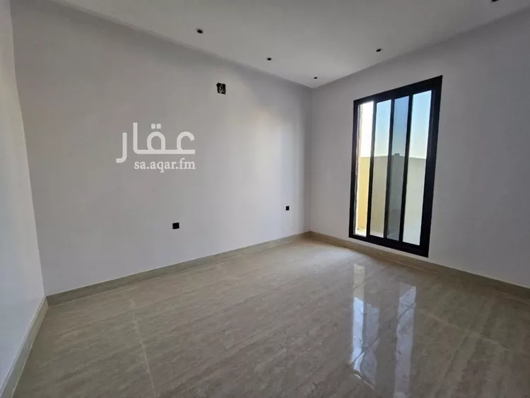 دور للبيع في شارع عمر بن الحارث, حي طويق, مدينة الرياض, منطقة الرياض 24