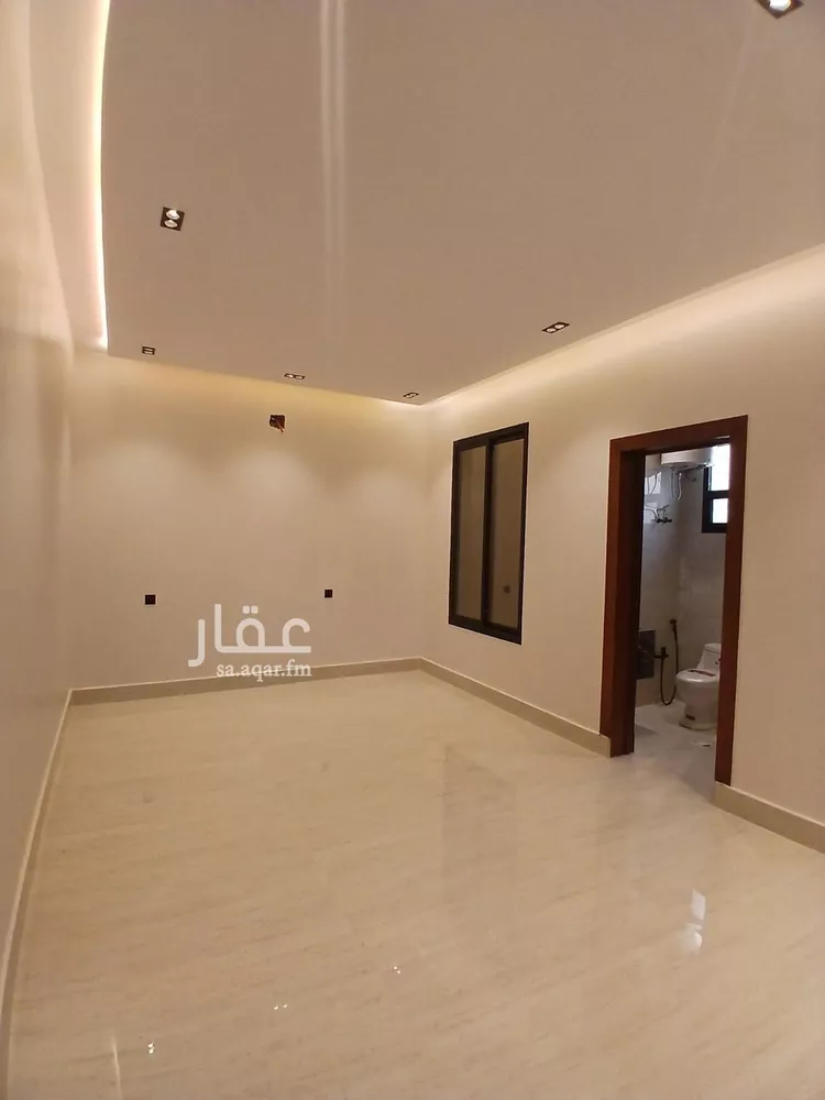 شقة للبيع في شارع حميد الطويل, حي عكاظ, مدينة الرياض, منطقة الرياض صورة 3