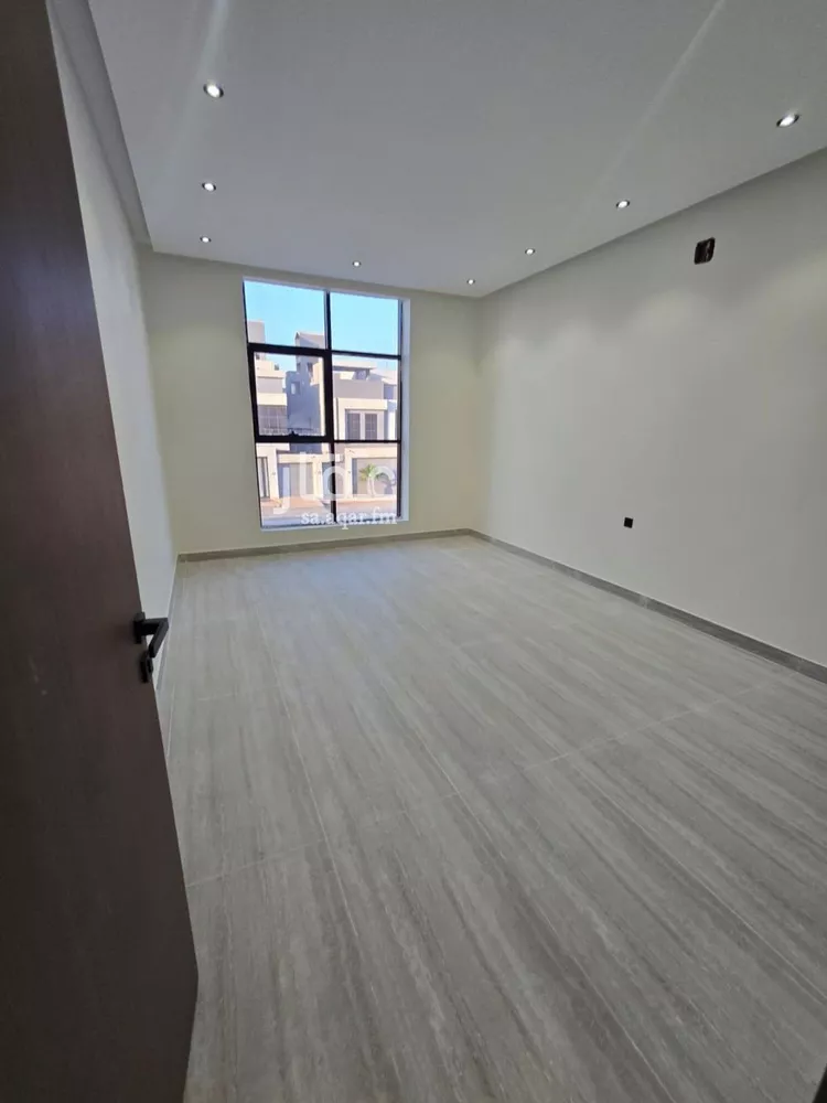 Villa for Sale in Riyadh Okaz 14